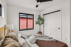 L St-S2809-022.jpg