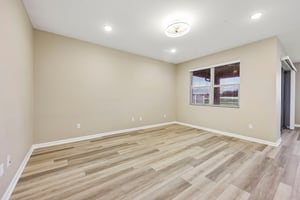 Broadwater Ave-S0207-007.jpg
