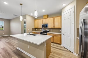 Broadwater Ave-S0207-013.jpg