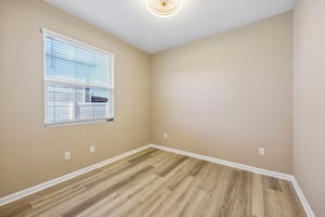 Broadwater Ave-S0207-018.jpg