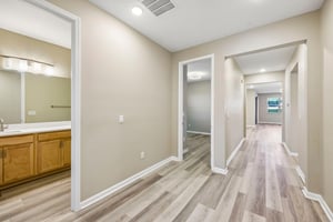 Broadwater Ave-S0207-033.jpg