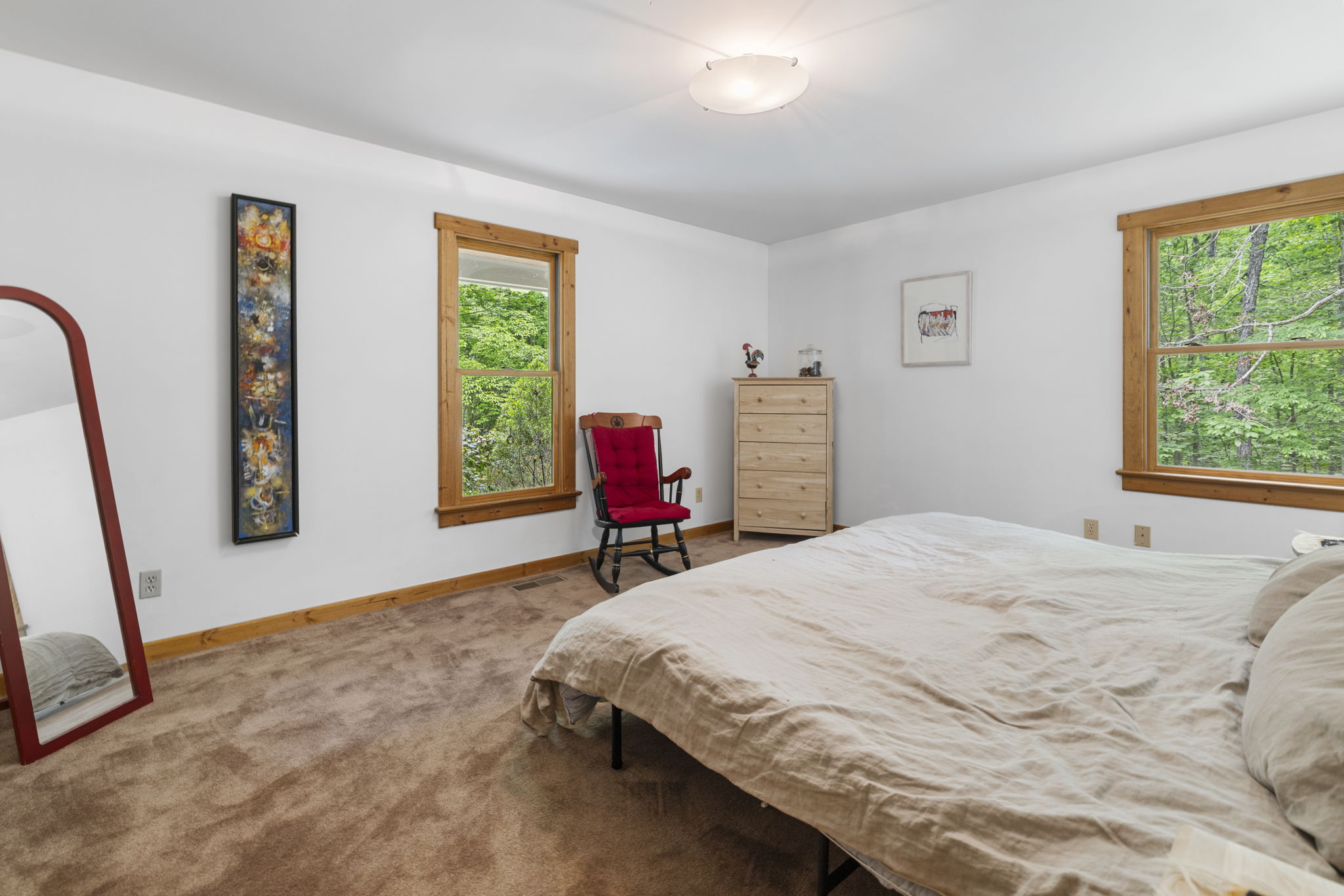 Large front first floor guest bedroom.