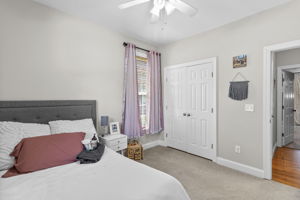  Photo 31