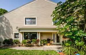 Front Exterior 4
