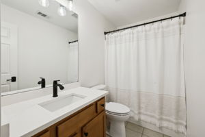  Photo 35