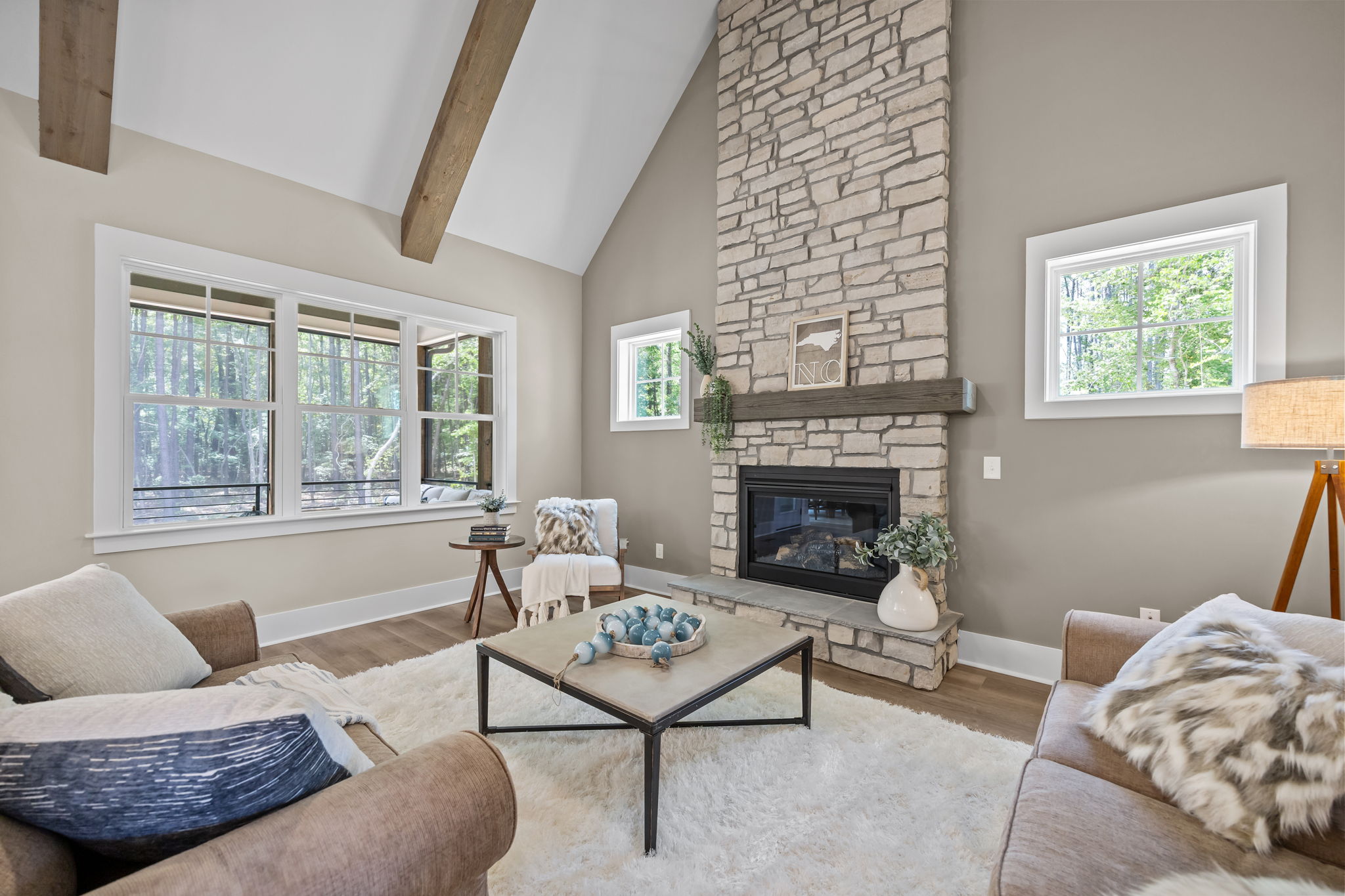  Photo 54