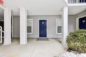 Summit Square Dr-S1302-005.jpg