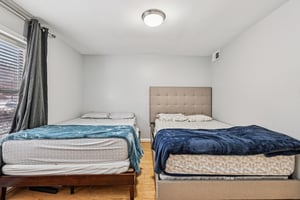 Summit Square Dr-S1302-019.jpg