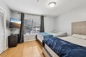 Summit Square Dr-S1302-020.jpg