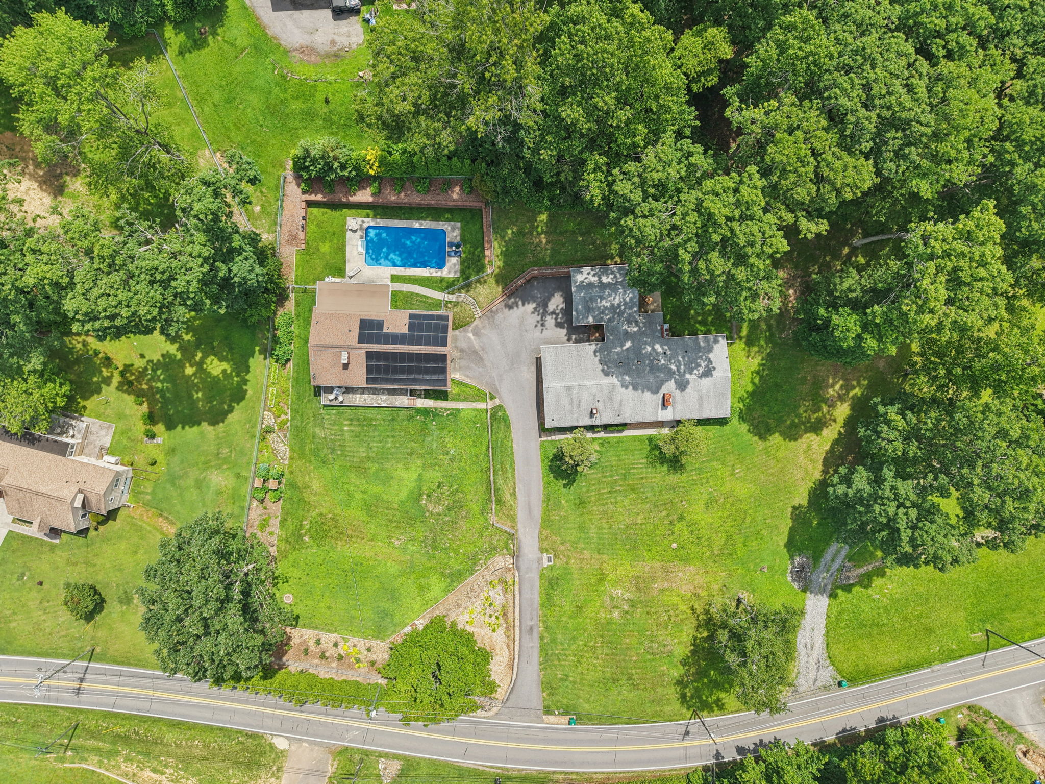 318 New Leicester Hwy-170620250616_050