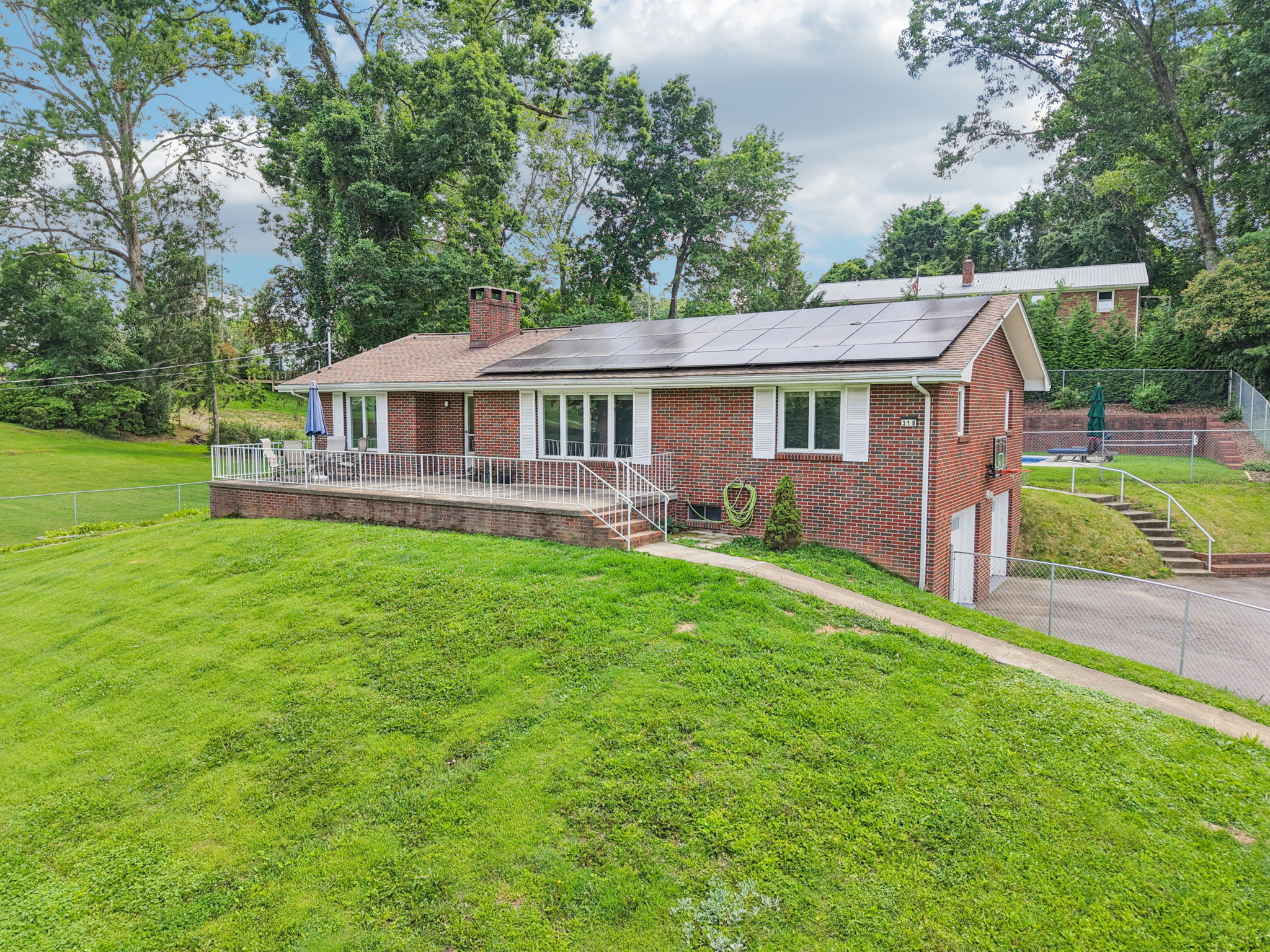 318 New Leicester Hwy-170620250616_057