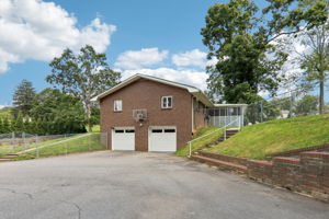 318 New Leicester Hwy-170620250616_041