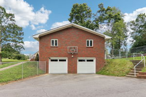 318 New Leicester Hwy-170620250616_042