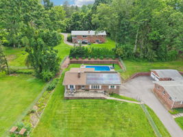 318 New Leicester Hwy-170620250616_058