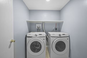  Photo 39