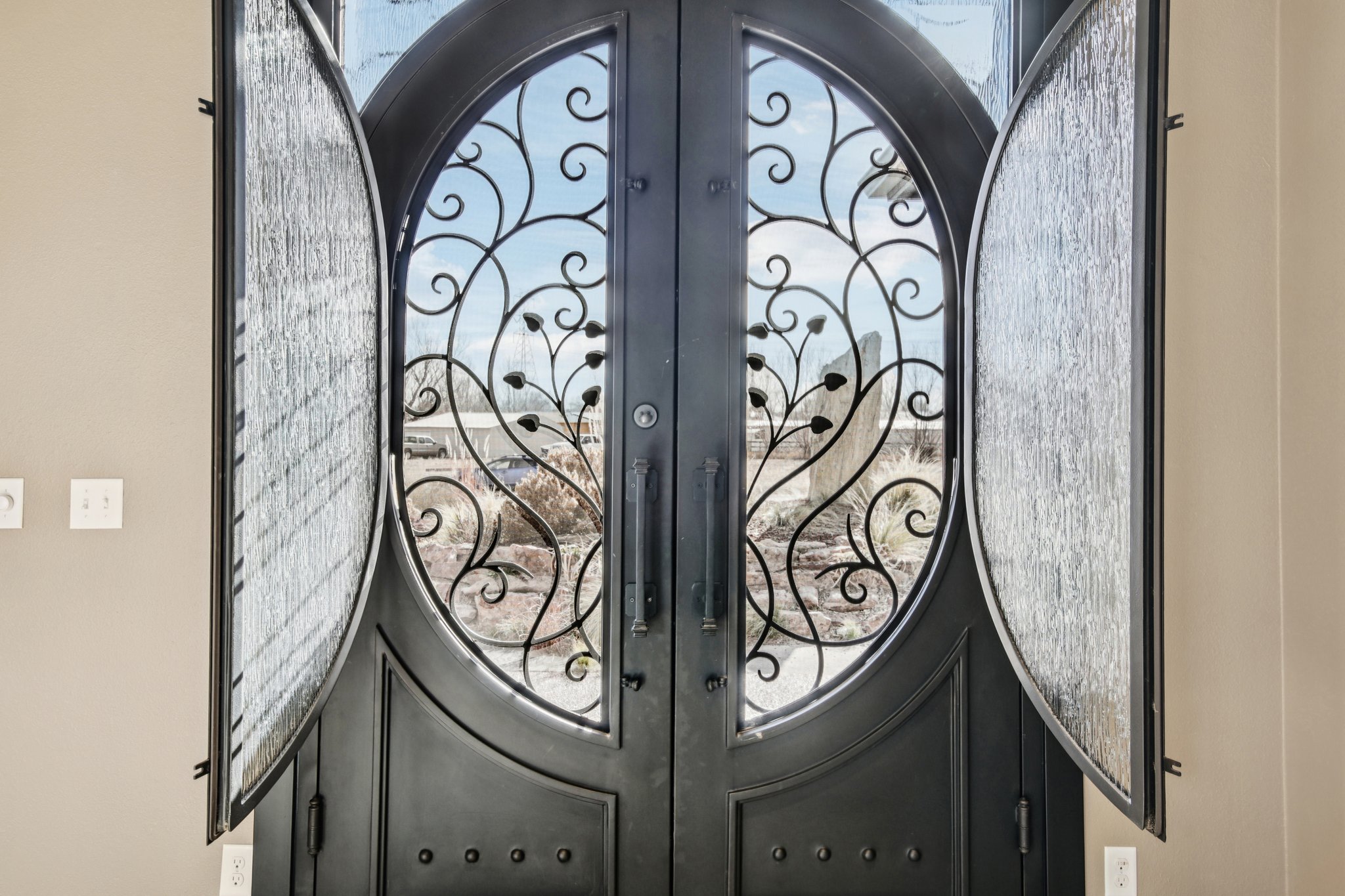 Lilac Dr-L1301-015.jpg