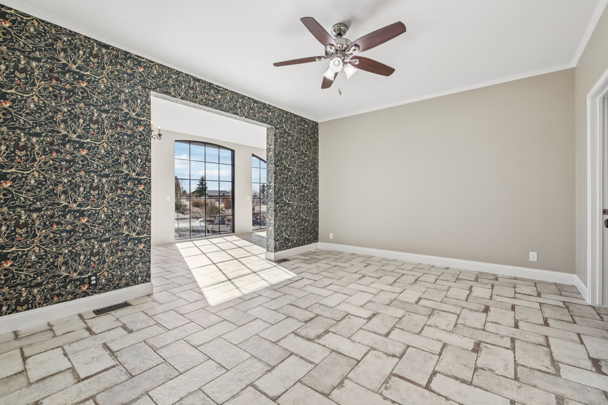 Lilac Dr-L1301-036.jpg