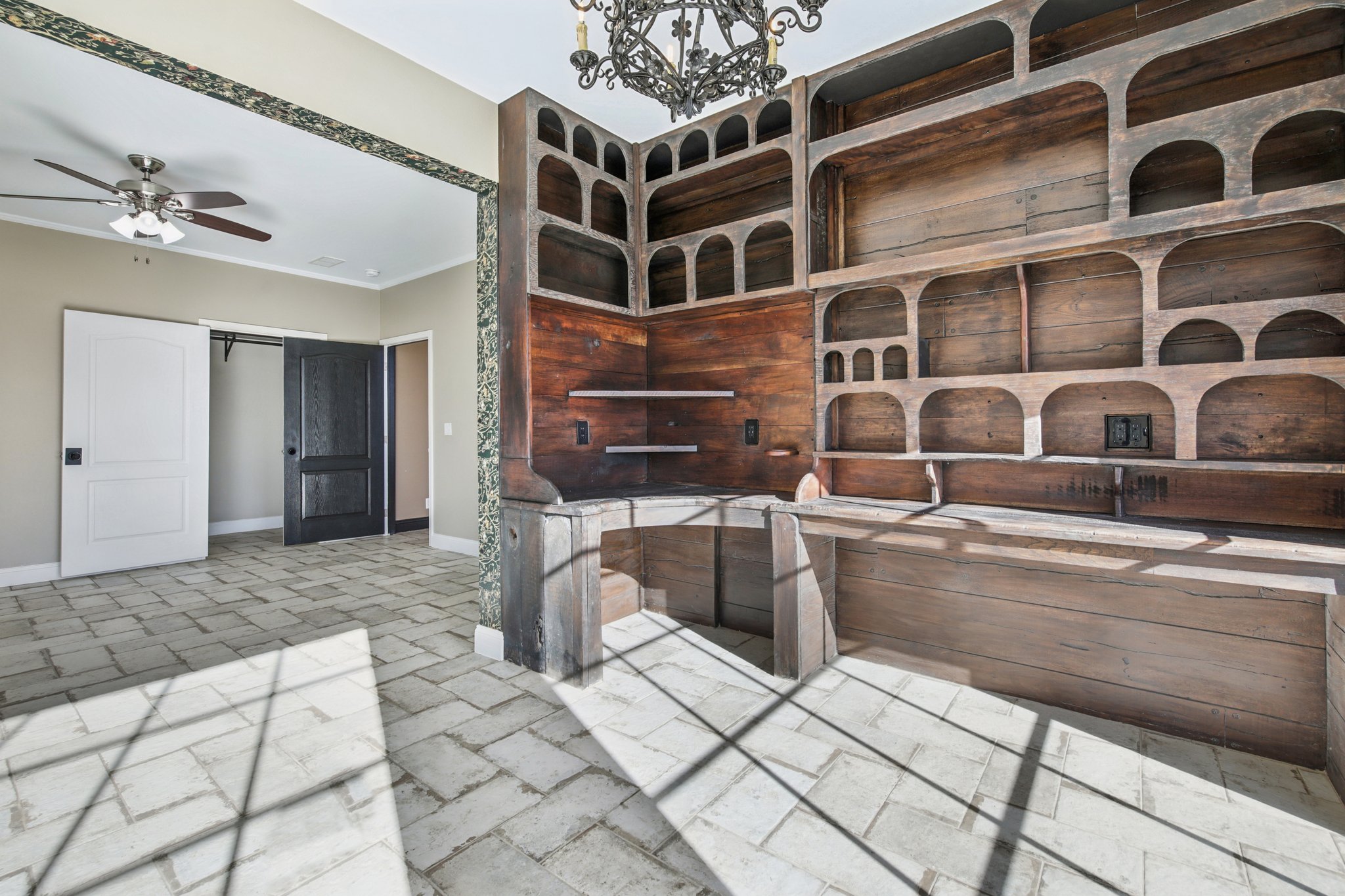 Lilac Dr-L1301-041.jpg