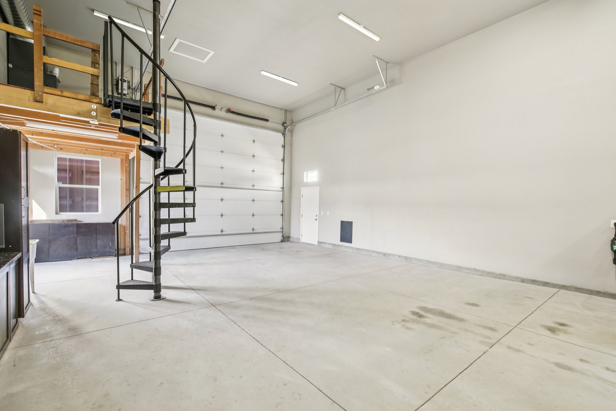 Lilac Dr-L1301-067.jpg