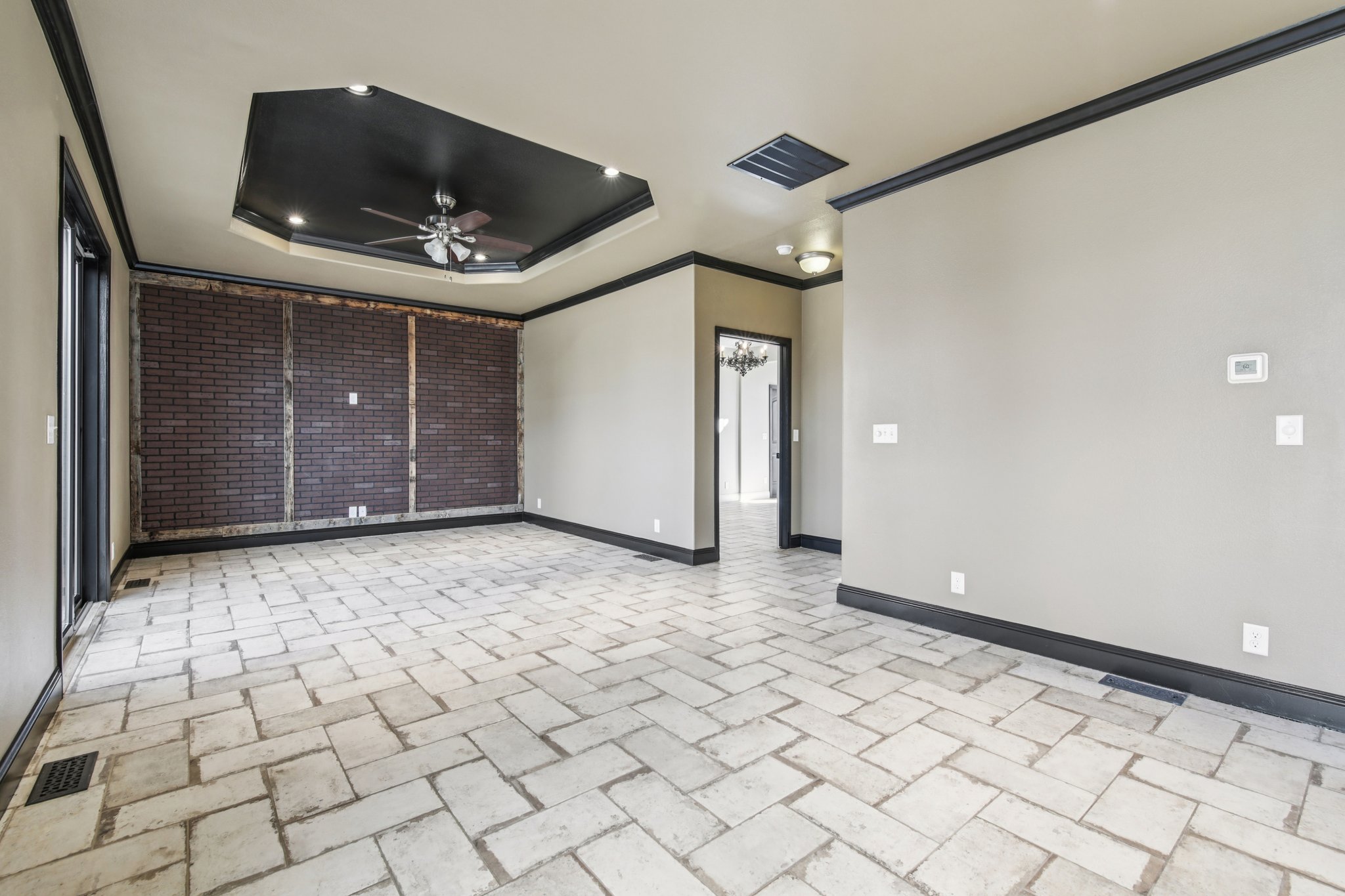 Lilac Dr-L1301-070.jpg