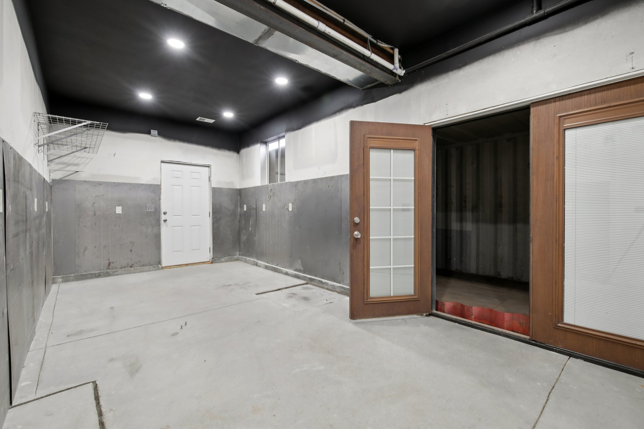 Lilac Dr-L1301-076.jpg