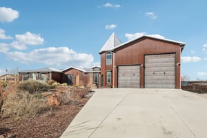 Lilac Dr-L1301-006.jpg