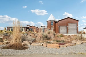 Lilac Dr-L1301-008.jpg