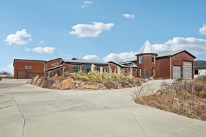 Lilac Dr-L1301-009.jpg