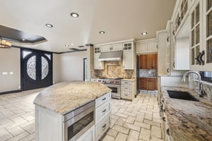 Lilac Dr-L1301-026.jpg