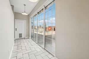 Lilac Dr-L1301-048.jpg