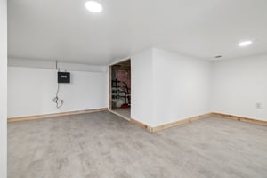 Lilac Dr-L1301-064.jpg