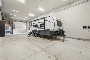 Lilac Dr-L1301-066.jpg