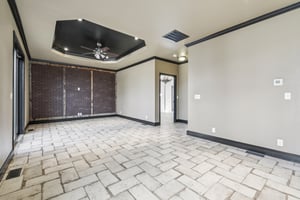 Lilac Dr-L1301-070.jpg