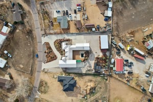 Lilac Dr-L1301-095.jpg