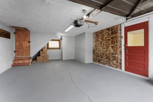  Photo 35
