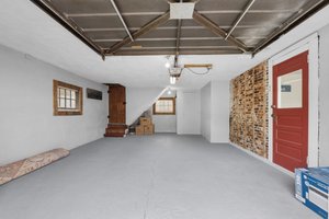  Photo 36