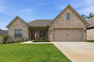 Residential real estate media in Little Rock, Arkansas by Avery & Bryant