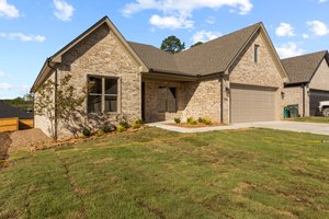 Residential real estate media in Little Rock, Arkansas by Avery & Bryant