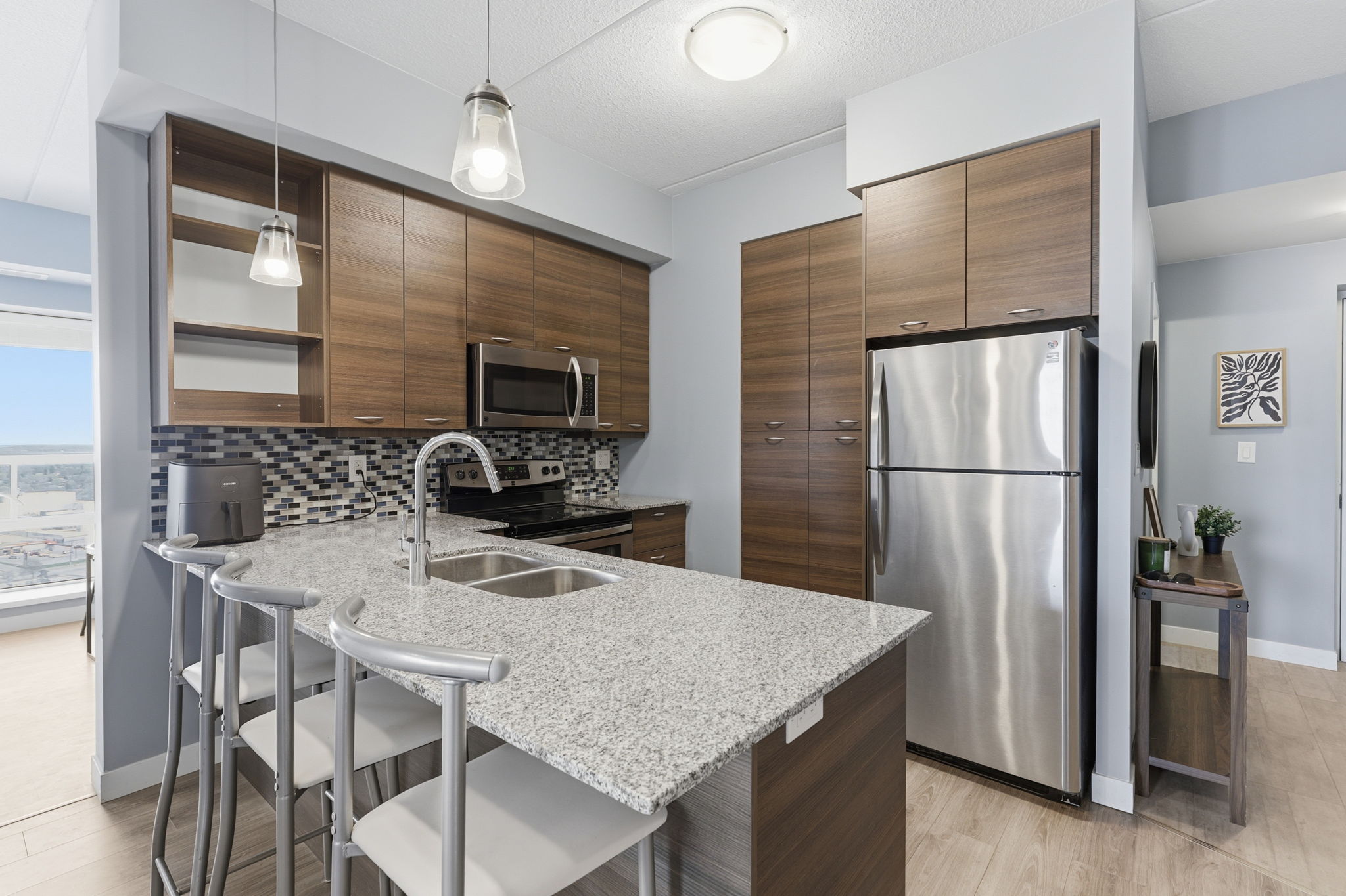 Property in Waterloo — delivered property photograph 8