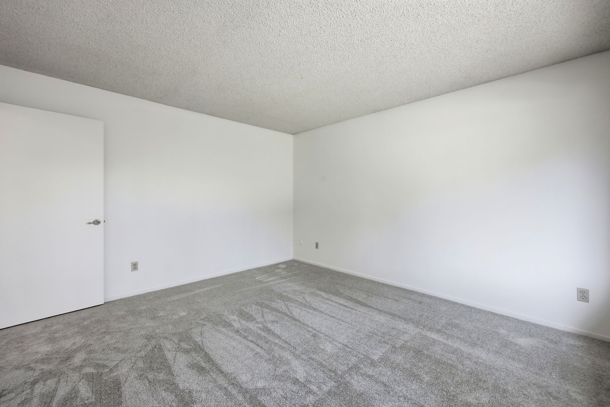 037_F8_318 Twin Lakes Dr