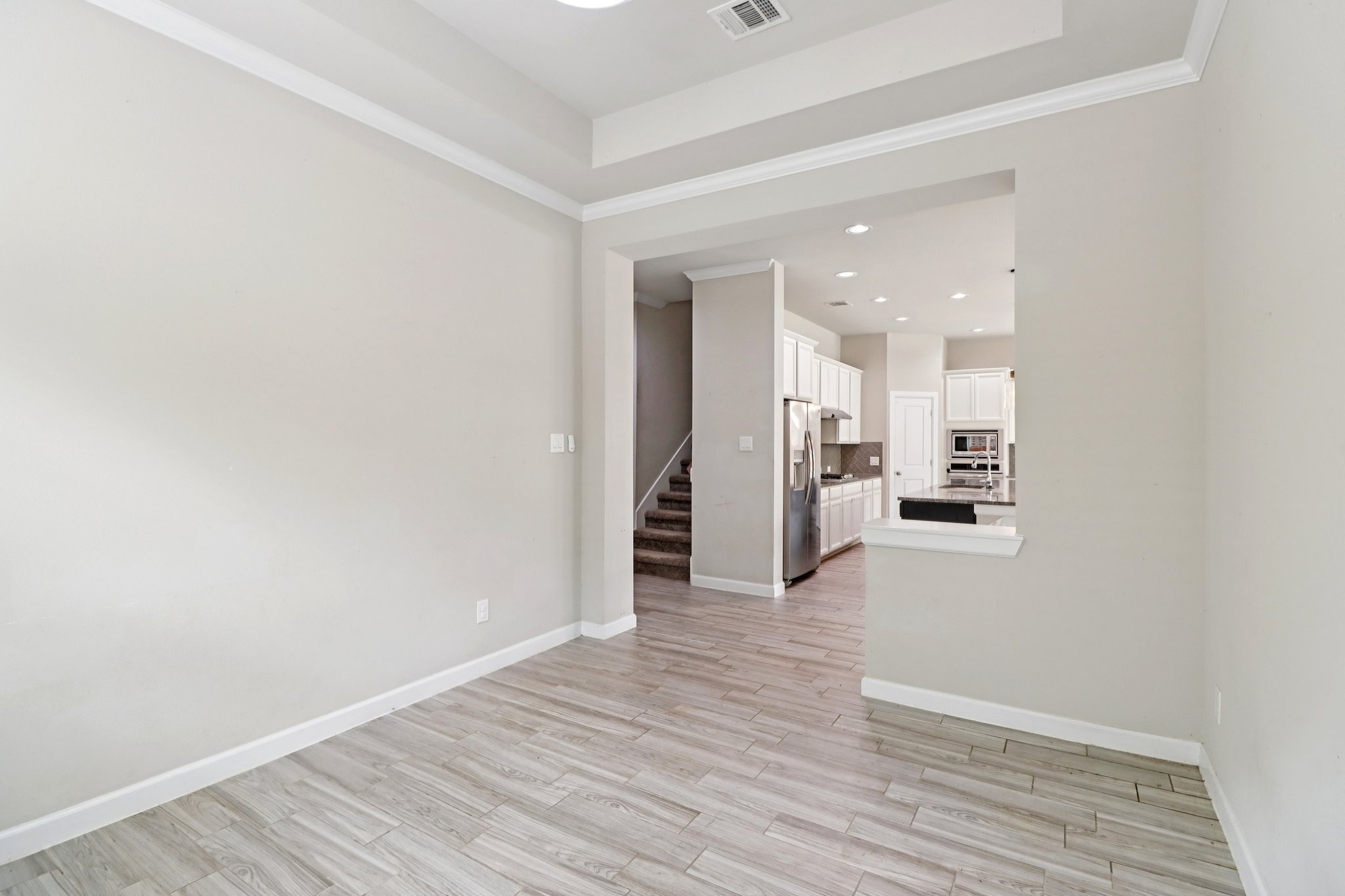 Westlake Terrace Dr-S1103-017.jpg