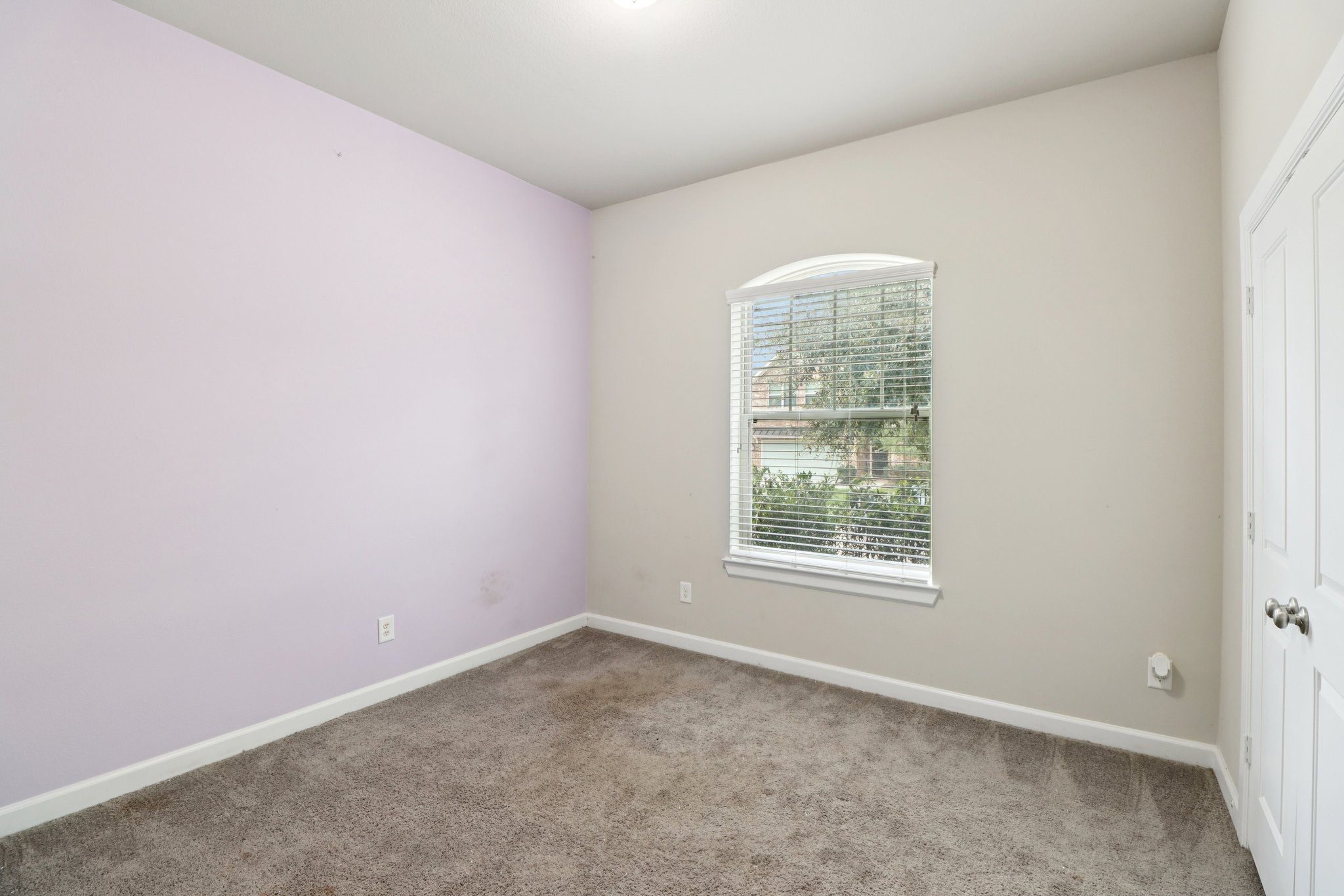 Westlake Terrace Dr-S1103-030.jpg