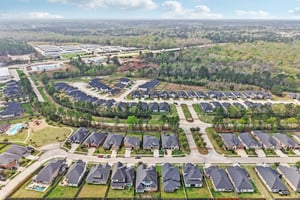 Westlake Terrace Dr-S1103-052.jpg