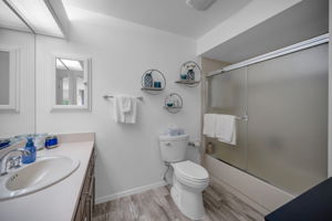 Upper Level Primary Bathroom