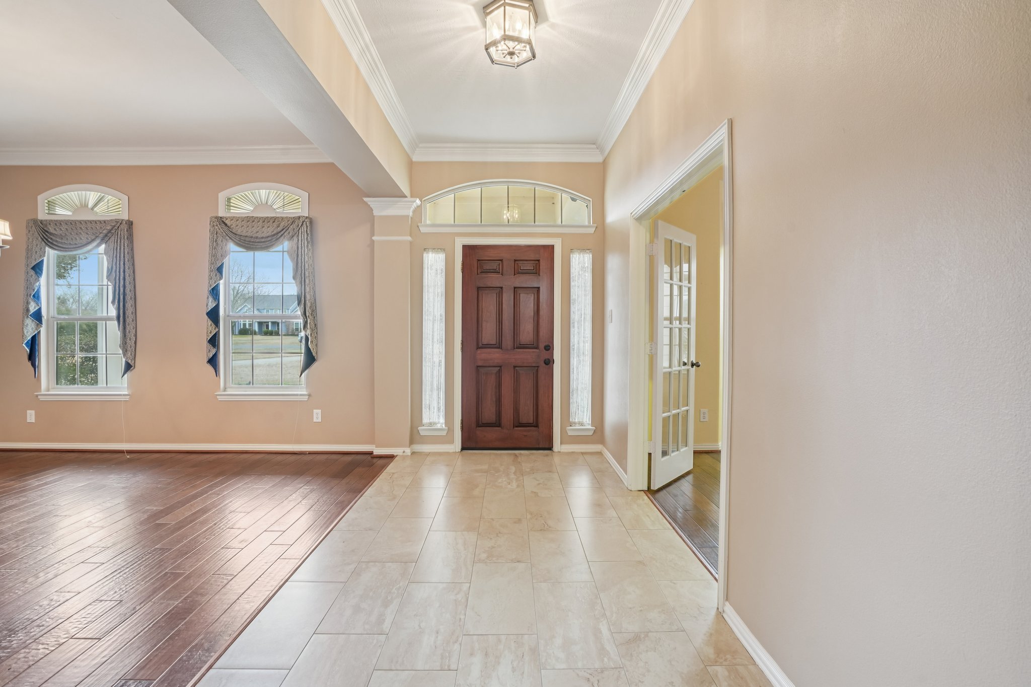 Tree Farm Ln-L1102-012.jpg