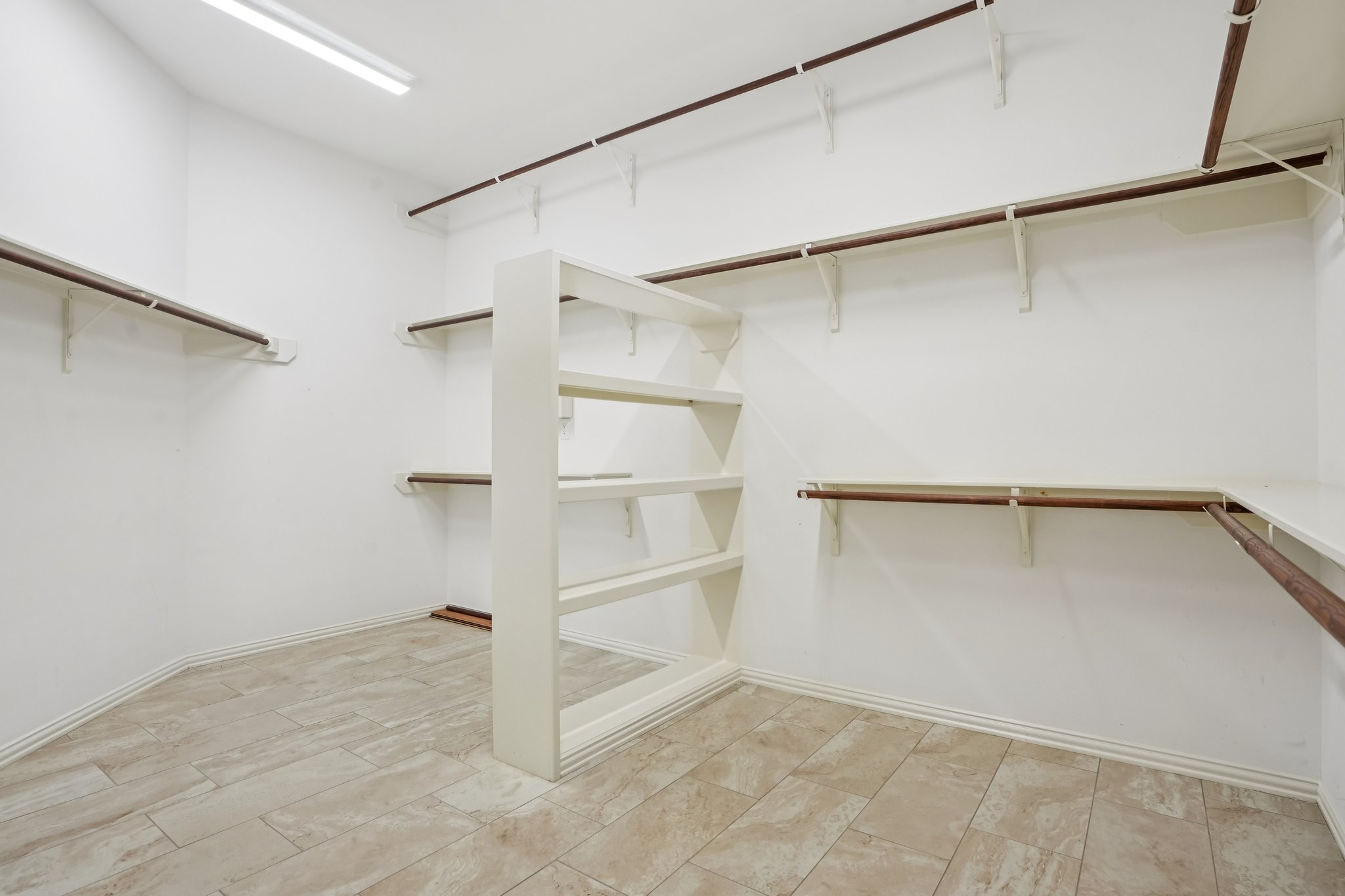 Tree Farm Ln-L1102-039.jpg