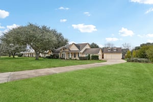 Tree Farm Ln-L1102-002.jpg