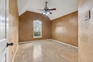 Tree Farm Ln-L1102-044.jpg