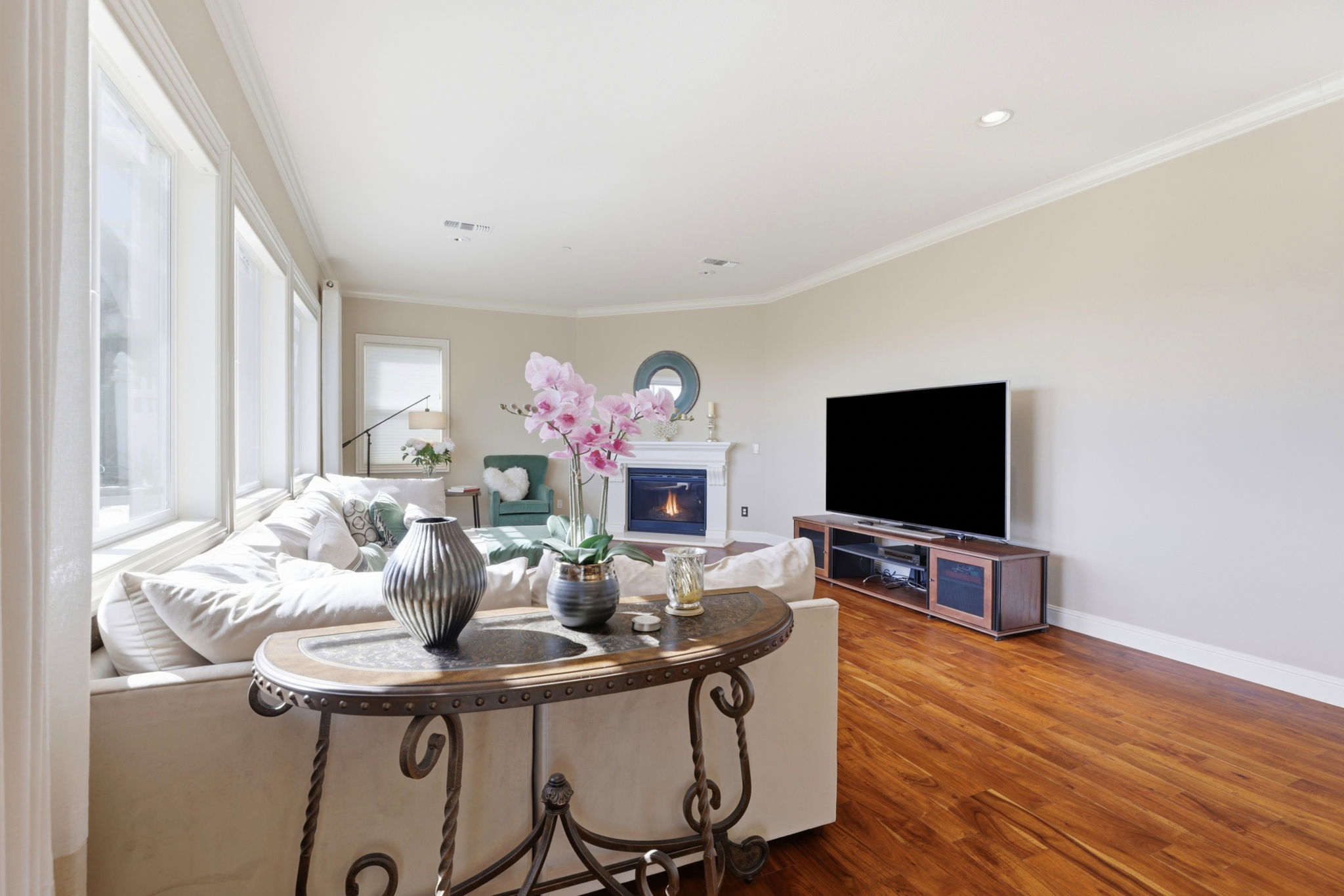 010_F8_3182 Ashbourne Cir