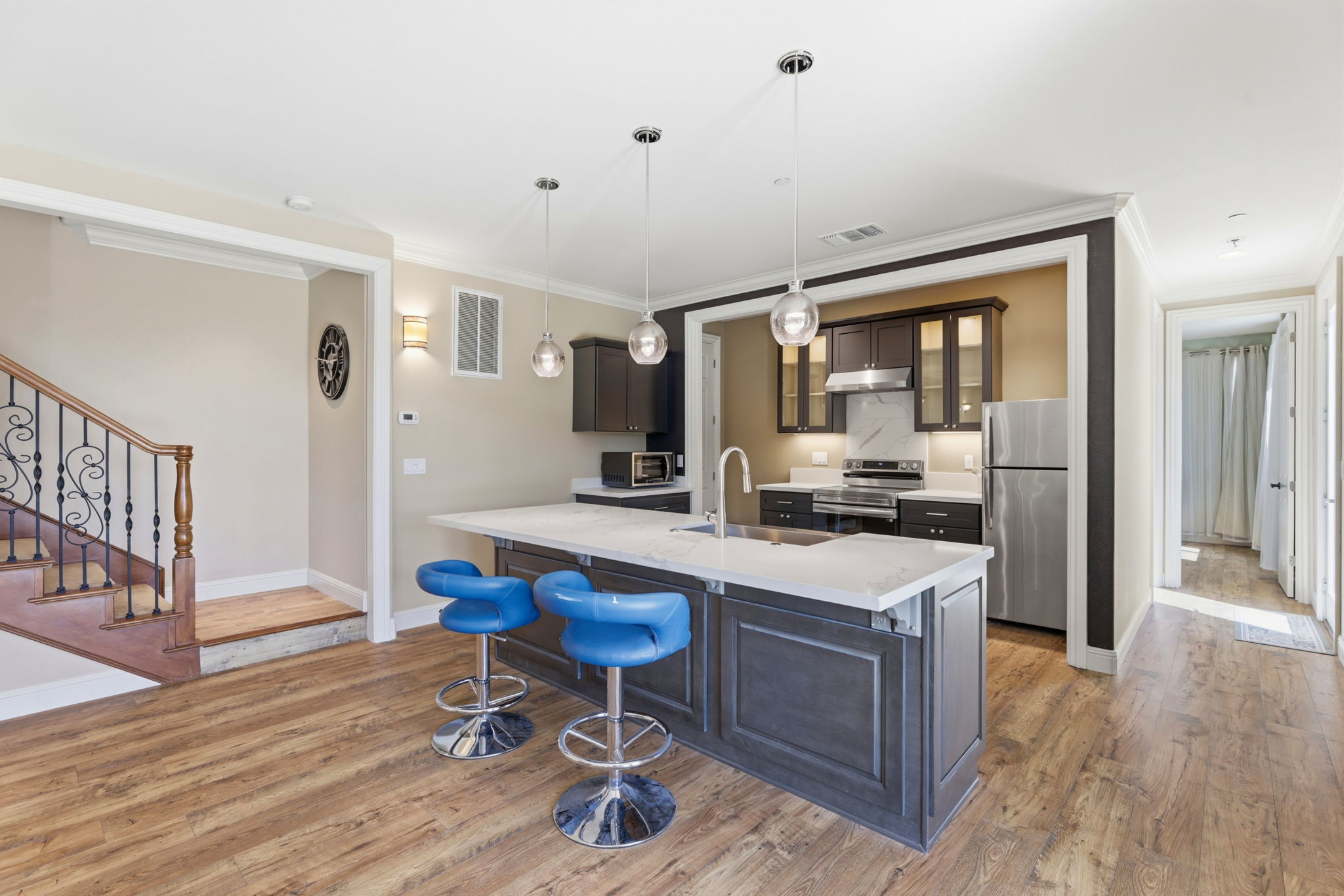 017_F8_3182 Ashbourne Cir